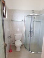 Illamperuma Villa Holiday Home