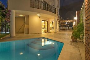 Villa Kirmizi Lale By Lycia Collections