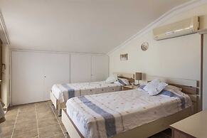 Villa Kirmizi Lale By Lycia Collections