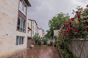 Z&B Home