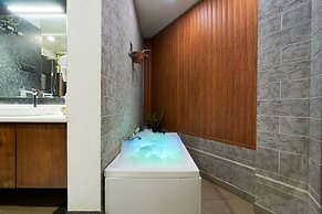 Haze and Kites Resort Munnar