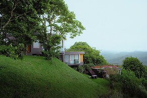 Haze and Kites Resort Munnar