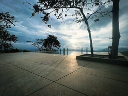 Haze and Kites Resort Munnar