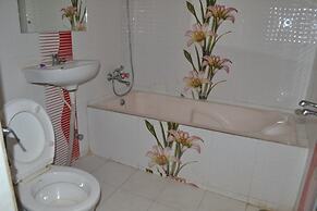 Hotel Aashiyana & Restaurant