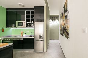 Merc Porto Ribeiras Place