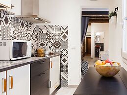 Santa Croce Apartment