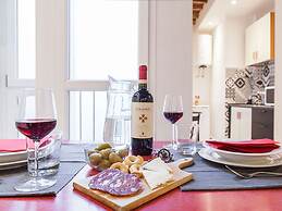 Santa Croce Apartment