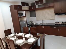 Restful 3BR Hillside Duplex