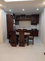 Restful 3BR Hillside Duplex