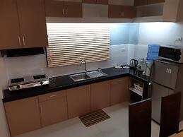 Restful 3BR Hillside Duplex