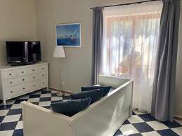 Willa 4 Pory Roku Uznam