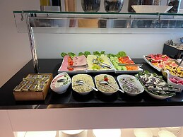 Willa 4 Pory Roku Uznam