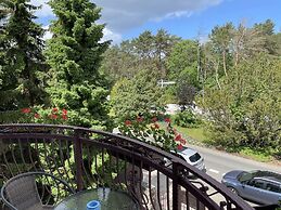 Willa 4 Pory Roku Uznam