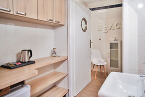 Willa 4 Pory Roku Uznam