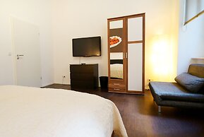 Planet Berlin City Apartments