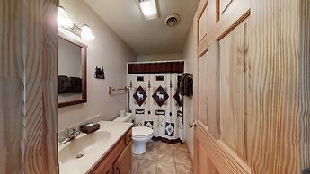 Heaven's Door 2 Bedroom Cabin by RedAwning