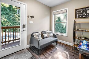 Distiller's Den 2 Bedroom Cabin by RedAwning