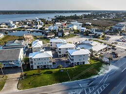 Spinnaker Pointe 2a 3 Bedroom Duplex by RedAwning