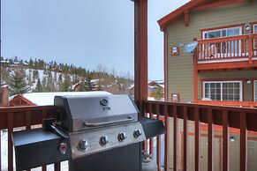 Swans Nest 1601 2 Bedroom Condo by RedAwning