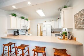 Spinnaker Pointe 3a 3 Bedroom Duplex by RedAwning