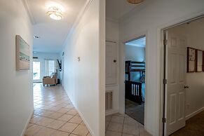 Spinnaker Pointe 3a 3 Bedroom Duplex by RedAwning