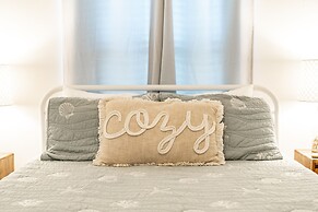 Spinnaker Pointe 3a 3 Bedroom Duplex by RedAwning