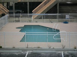 Spinnaker Pointe 3a 3 Bedroom Duplex by RedAwning