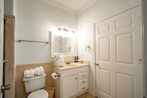 Spinnaker Pointe 3a 3 Bedroom Duplex by RedAwning