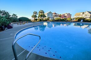 Summer Palace B 2 Bedroom Duplex by RedAwning