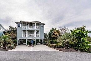 Summer Palace B 2 Bedroom Duplex by RedAwning