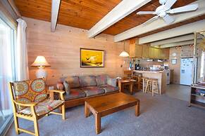 Beachwalk II 12 4 Bedroom Condo by RedAwning