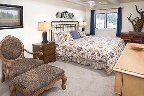 Cortina #150 2 Bedroom Condo by RedAwning