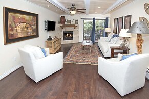 Cortina #150 2 Bedroom Condo by RedAwning