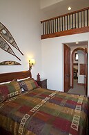 Robason  6 Bedroom Home by RedAwning