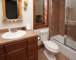 Robason  6 Bedroom Home by RedAwning