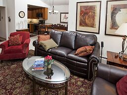 All Seasons G4 2 Bedroom Condo by RedAwning