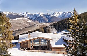 All Seasons G4 2 Bedroom Condo by RedAwning