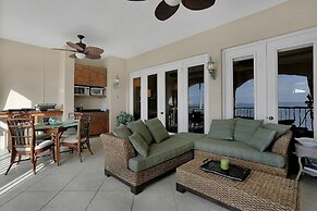 Hideaway Beach Penthouse 0 Beachfront, Gated Community, And Luxurious!