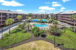 Tilghman Beach 316 - 3 Br Condo by RedAwning