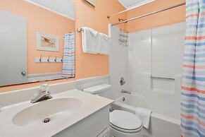 Tilghman Beach 316 - 3 Br Condo by RedAwning