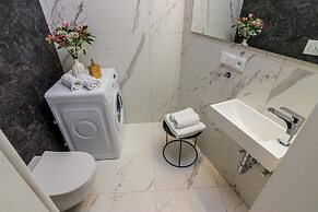 PRG Trendy Central APT by Michal&Friends