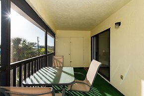 Beachview Condo 2 Bedroom Condo by RedAwning