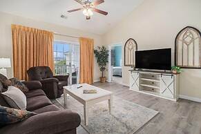 Ironwood #833 2 Bedroom Condo by RedAwning