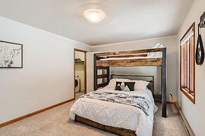 Windwood Minium C-3 2 Bedroom Condo by RedAwning