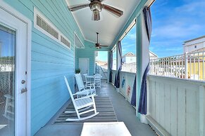 Hemingway House 3 Bedroom Condo by RedAwning