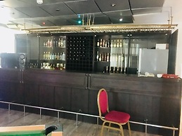 Peninsula Hotel & Towers