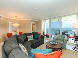 Beautiful Condo with Breathtaking Sunset Views by RedAwning
