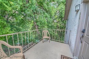 Totally Tubular Crc 303 2 Bedroom Condo by RedAwning