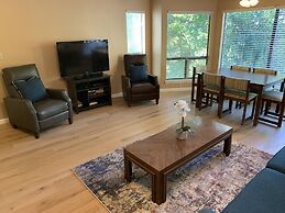 Totally Tubular Crc 303 2 Bedroom Condo by RedAwning