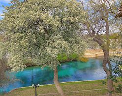 Totally Tubular Crc 303 2 Bedroom Condo by RedAwning